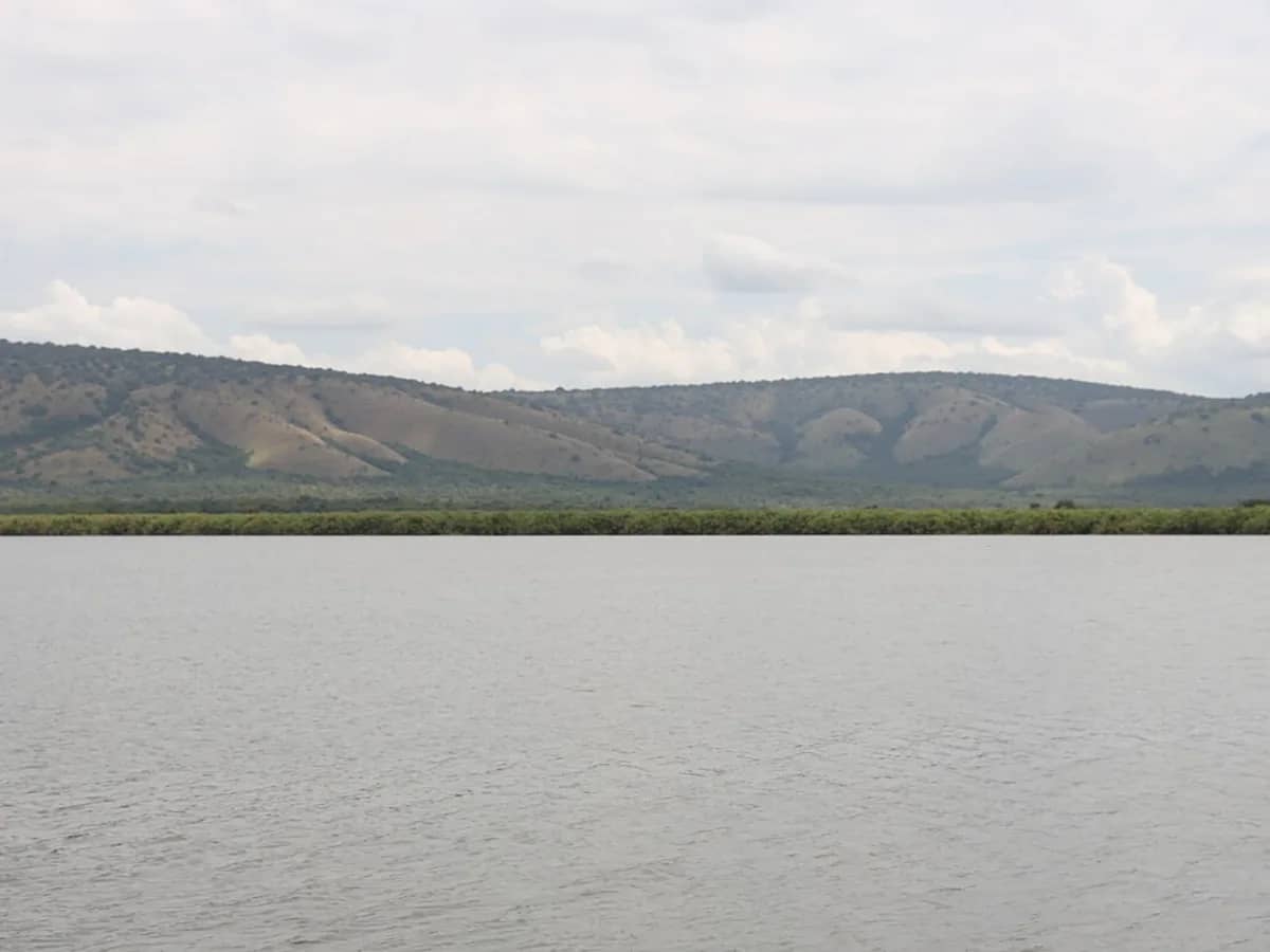 Lake Mburo and the surrounding dry hills